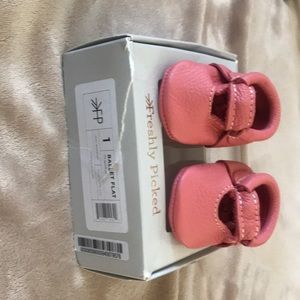 Freshly Picked Ballet Flats